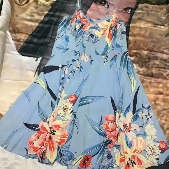 Old Navy Dresses & Skirts - OLD NAVY Floral Summer Dress L RARE